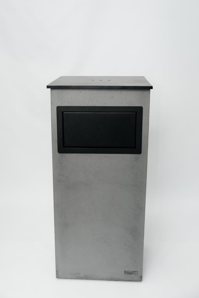 Urn with opening "Aura"