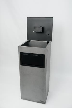 Urn with opening "Aura"